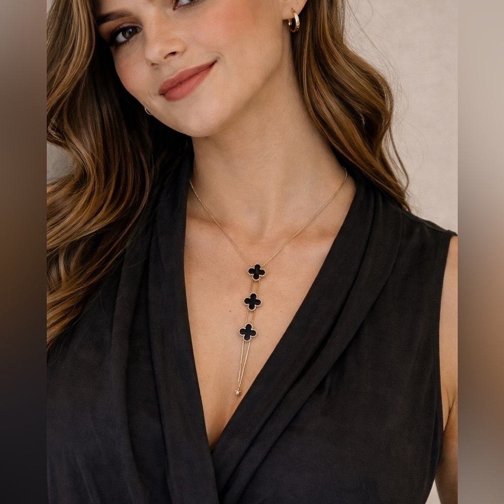 Van Cleef A styles Fashion necklace